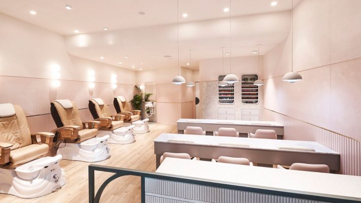 Tại sao phải nắm rõ quy định tiệm nail?